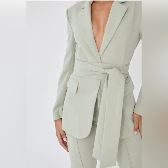 BOA 💚 CLASSIC EUCALYPTUS BLAZER WITH BELT - Picture 4 of 6